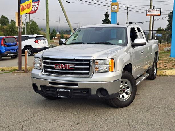 2013 GMC Sierra 1500 SL - 4x4 image 1