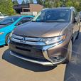 2017 Mitsubishi Outlander thumbnail image