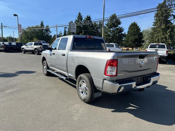 2021 RAM 3500 Tradesman image 3