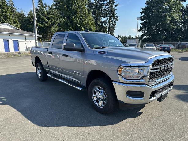 2021 RAM 3500 Tradesman image 7