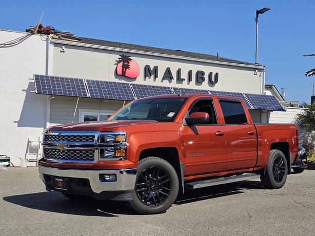 2015 Chevrolet Silverado 1500 Crew Cab Standard Box 4-Wheel Drive LT w/1LT image 8