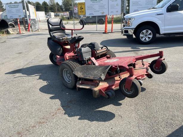 2017 Ferries Lawn Mower image 1