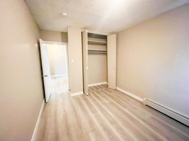 1 bedroom Victoria Apartments image 7