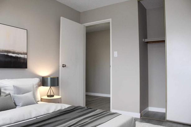 1 bedroom Mainstreet Residence image 5