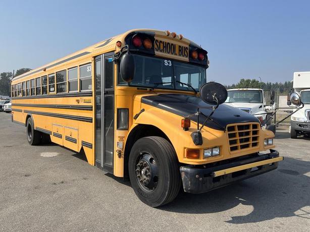 2007 Blue Bird Vision 48 Passenger School Bus Diesel Engine Air Brakes image 7