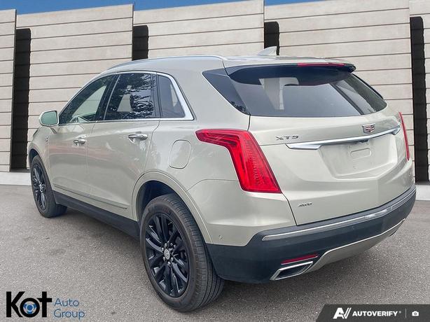 2017 Cadillac XT5 Platinum Awd image 4
