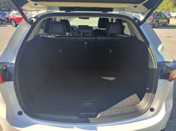 2025 Mazda CX-5 AWD - Heated Seats, Back-Up Camera image 8