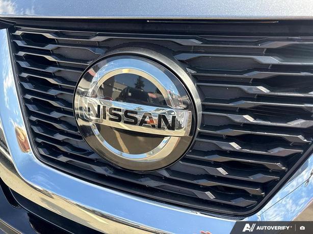 2019 Nissan Rogue S | Cruise Control | Heated Seats! image 8