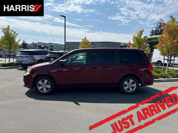 2018 Dodge Grand Caravan Canada Value Package image 3