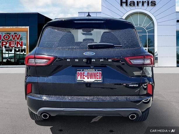 2023 Ford Escape ST-Line AWD | No Reported Accidents! image 5