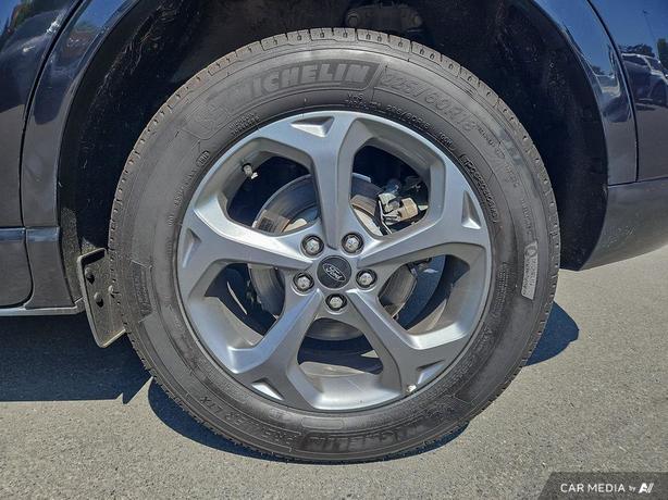 2023 Ford Escape ST-Line AWD | No Reported Accidents! image 6