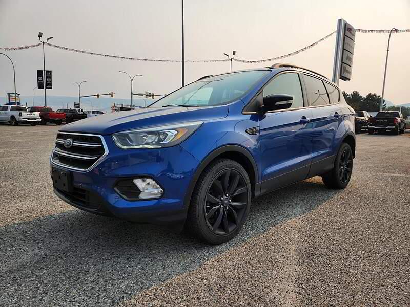 2017 Ford Escape Titanium display photo