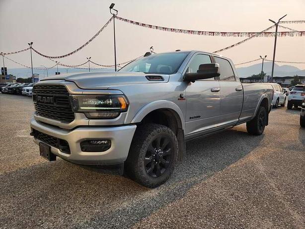 2022 RAM 3500 Limited image 1
