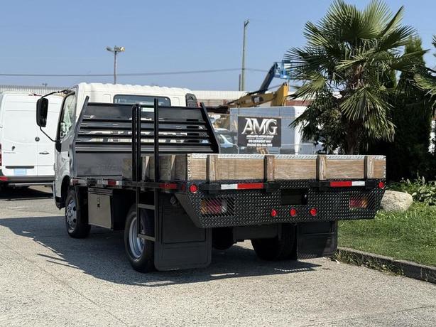 2012 Hino 155 12-Foot Flat Deck Truck Diesel image 8
