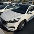 2017 Hyundai Tucson Luxury thumbnail image 2
