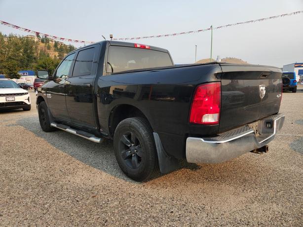 2014 RAM 1500 ST | 5.7L HEMI V8 | Class IV Hitch receiver | Engine Block Heater  image 4