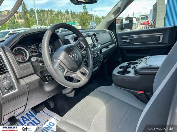 2023 RAM 1500 Classic SLT image 6