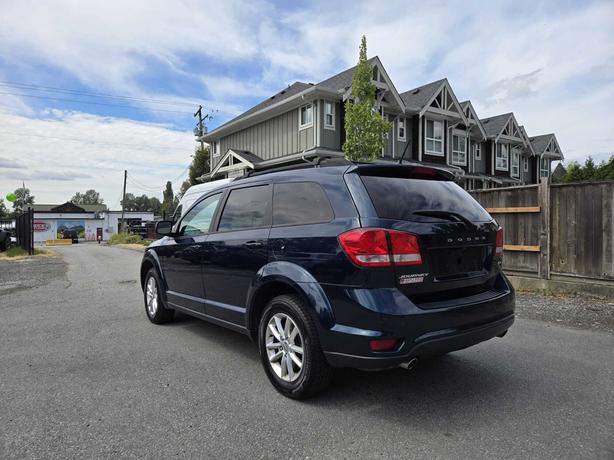 2015 Dodge Journey SXT - Touch Screen Radio, Push Button Start image 4