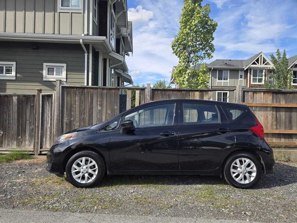 2019 Nissan Versa Note S image 2