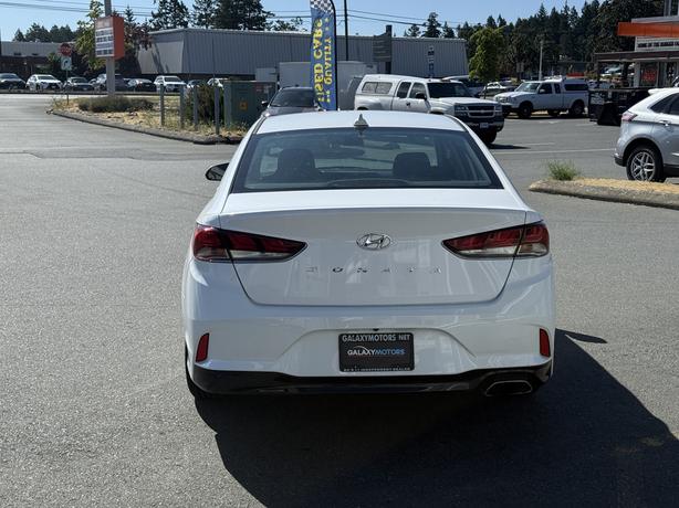 2019 Hyundai Sonata Essential - Back Up Camera & Remote Keyless Entry image 7