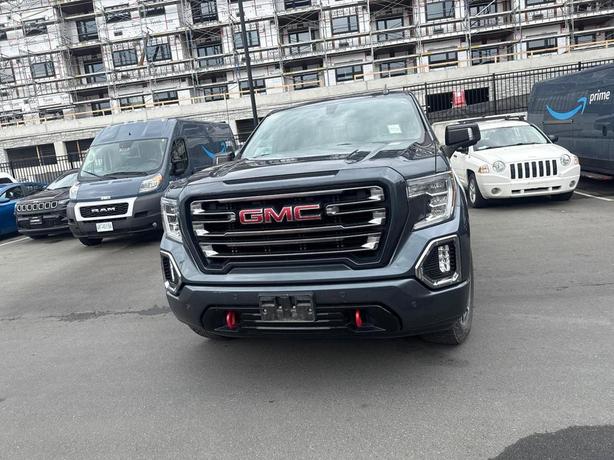 2019 GMC Sierra 1500 AT4 Crew Cab | Heated Seats | Premium Leather! image 2