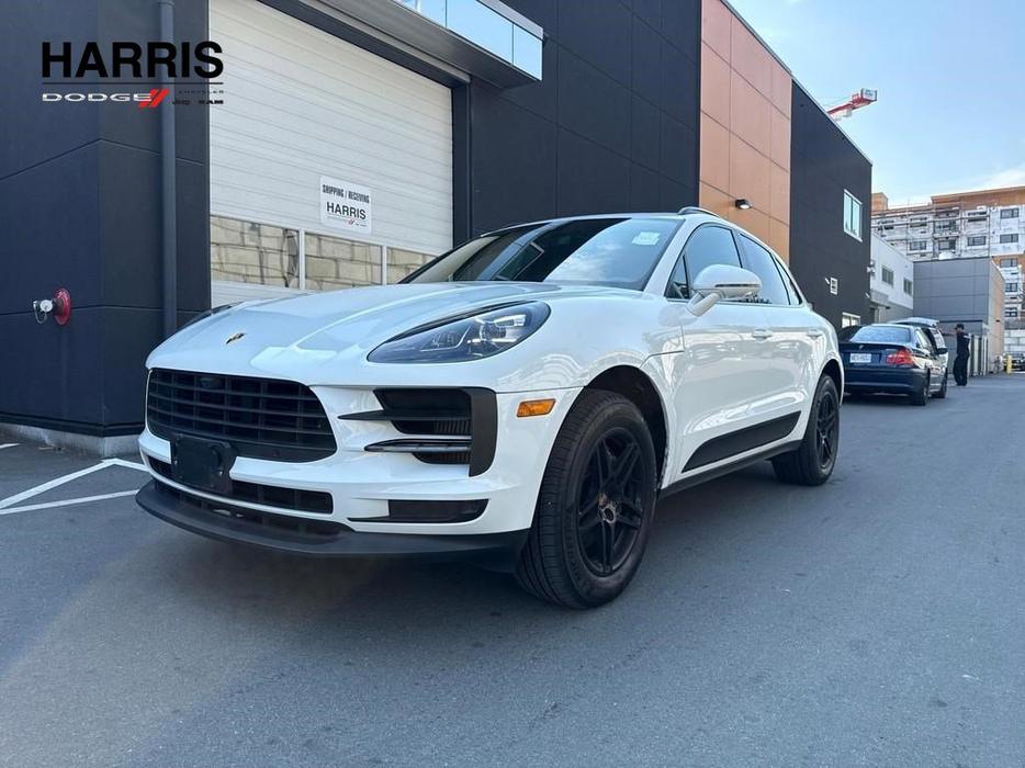 2020 Porsche Macan S AWD | Premium Leather | GPS Nav! display photo