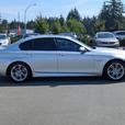 2013 BMW 5 Series 528i xDrive - AWD, Sunroof, Leather, Bluetooth thumbnail image 5