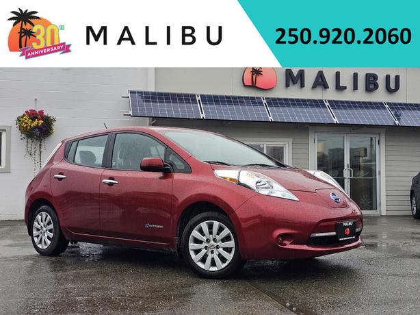 2015 Nissan LEAF 4dr HB S image 1