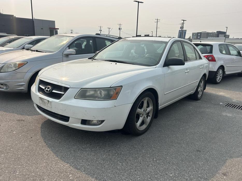 2007 Hyundai Sonata GL display photo