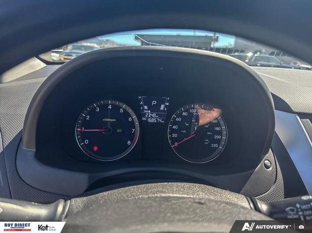 2014 Hyundai Accent GL image 8