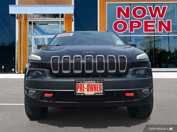 2018 Jeep Cherokee Trailhawk Leather Plus 4x4 | Low Km's | One Owner! image 2
