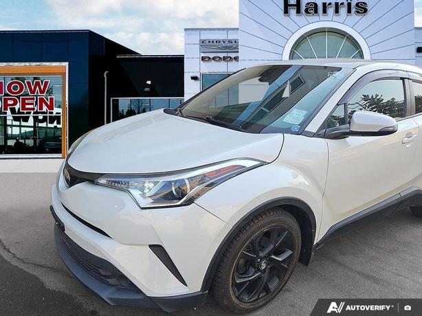 2018 Toyota C-HR XLE image 8
