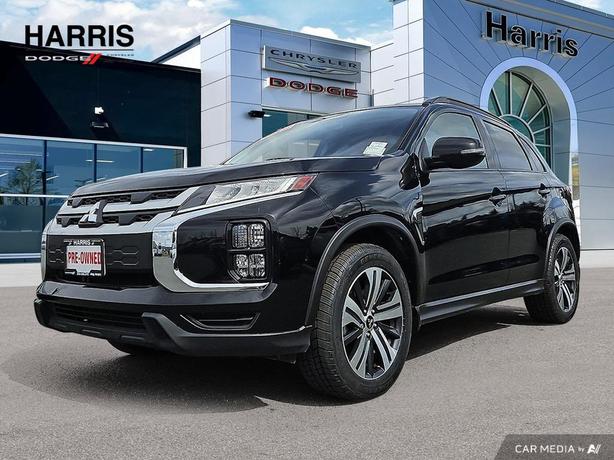 2022 Mitsubishi RVR SE AWD | Heated Seats! image 1