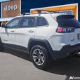 2019 Jeep Cherokee Trailhawk 4x4 | One Owner | No Reported Accidents! thumbnail image 4