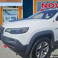2019 Jeep Cherokee Trailhawk 4x4 | One Owner | No Reported Accidents! thumbnail image 8