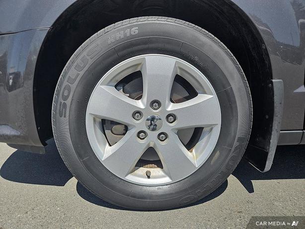 2019 Dodge Grand Caravan Canada Value Package 2WD | No Reported Accidents | One  image 6