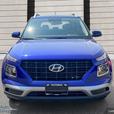 2024 Hyundai Venue Preferred APPLE CARPLAY! HEATED FRONT SEATS! BACKUP CAMERA! P thumbnail image 2