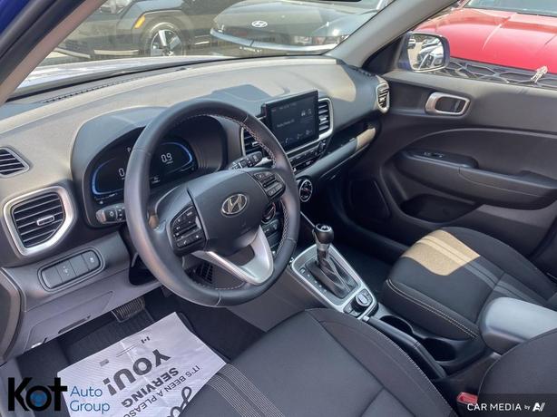 2024 Hyundai Venue Preferred APPLE CARPLAY! HEATED FRONT SEATS! BACKUP CAMERA! P image 6