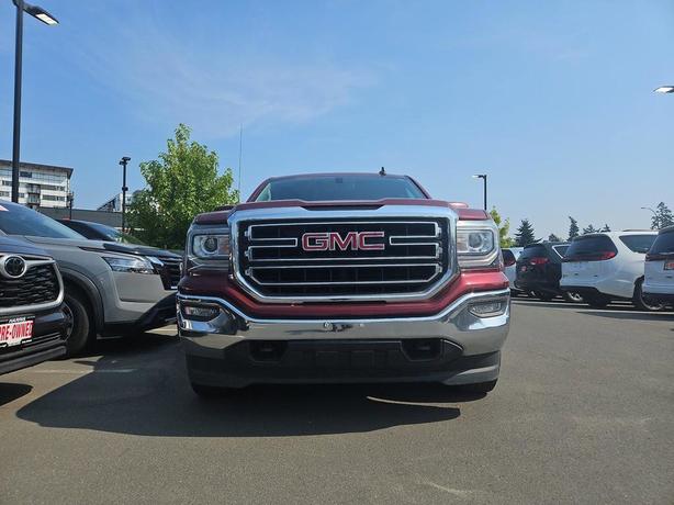 2017 GMC Sierra 1500 SLE | Cruise Control! image 2