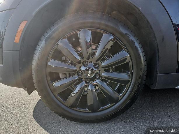 2024 MINI Countryman Cooper S | One Owner | No Reported Accidents! image 6