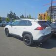 2021 Toyota RAV4 XLE AWD | No Reported Accidents | One Owner! thumbnail image 4