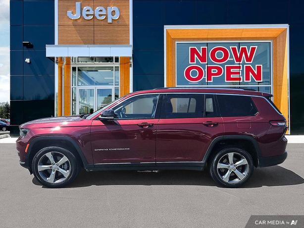 2022 Jeep Grand Cherokee L Limited 4x4 | One Owner! image 3