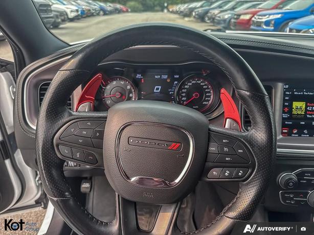 2022 Dodge Charger SXT image 7