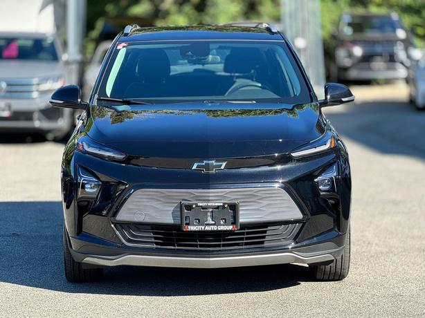 2023 Chevrolet Bolt EUV LT - No Accidents, 1 Owner, Heated Steering Wheel image 2
