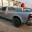 2022 RAM 3500 Limited | 6.7L Cummins Turbo Diesel | Power Sunroof | Night Editio thumbnail image 4