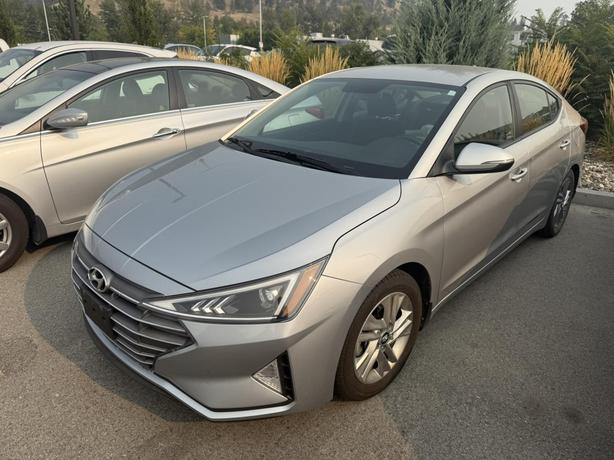 2020 Hyundai Elantra Preferred image 2