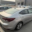 2020 Hyundai Elantra Preferred thumbnail image 4