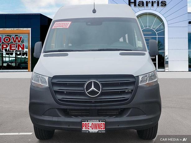 2023 Mercedes-Benz Sprinter 4MATIC | Back-up Camera! image 2