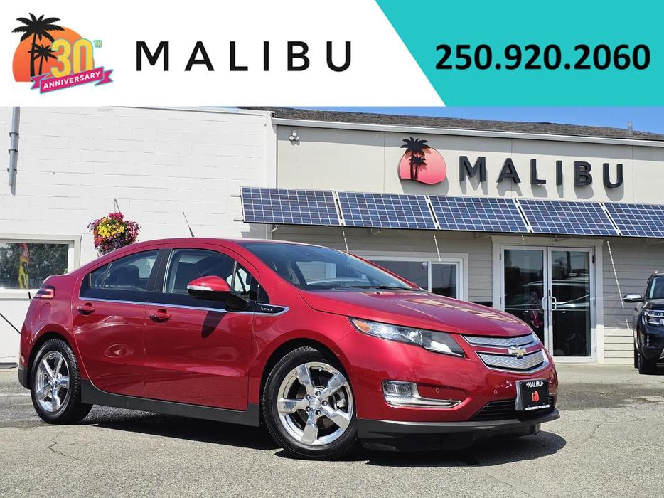 2013 Chevrolet Volt Hatchback display photo