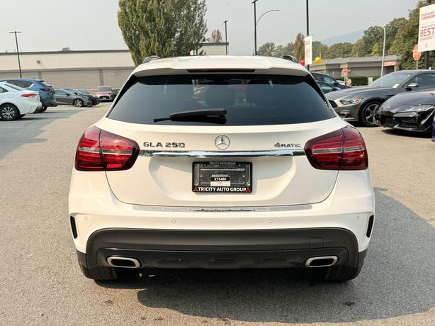 2020 Mercedes-Benz GLA GLA 250 4MATIC, NO Accidents image 7